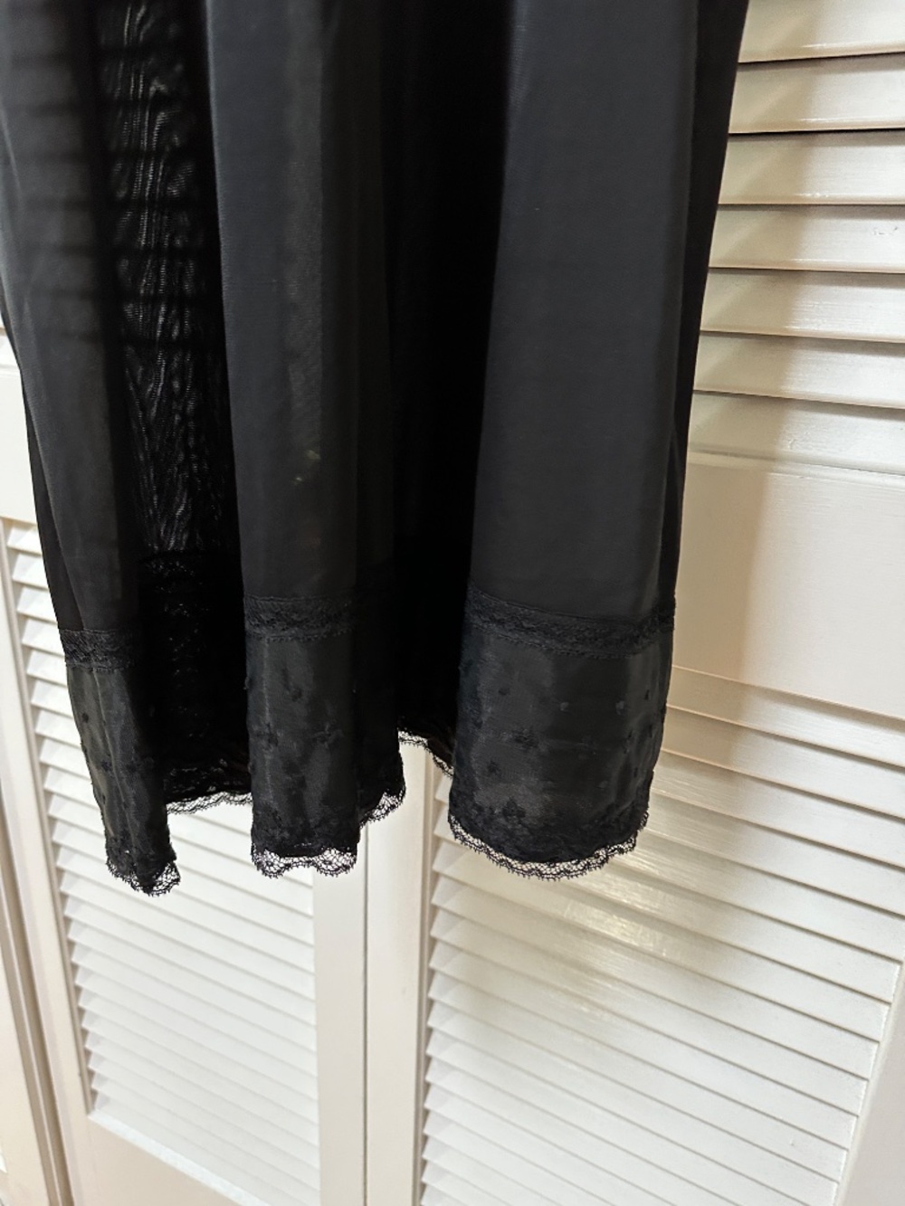 Vintage Full Slip Black Nylon Lace Nightie Small - Picture 9 of 16
